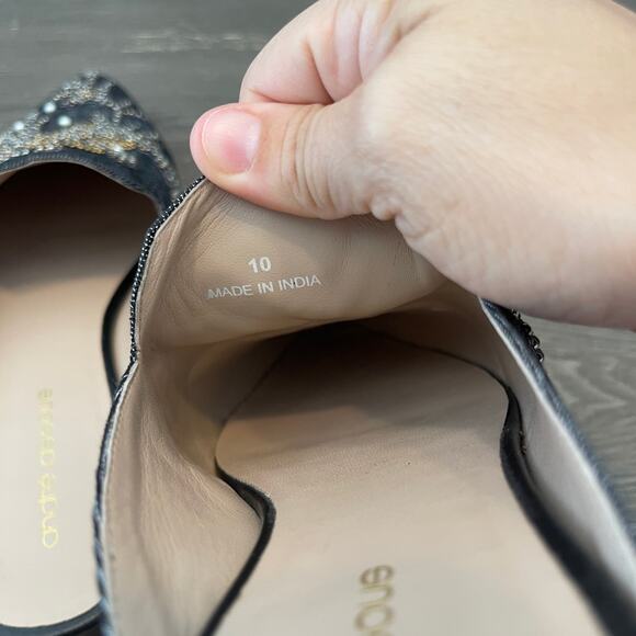 Andre Assous Beaded Pointed Flat Mules Size 10 - Picture 5 of 6